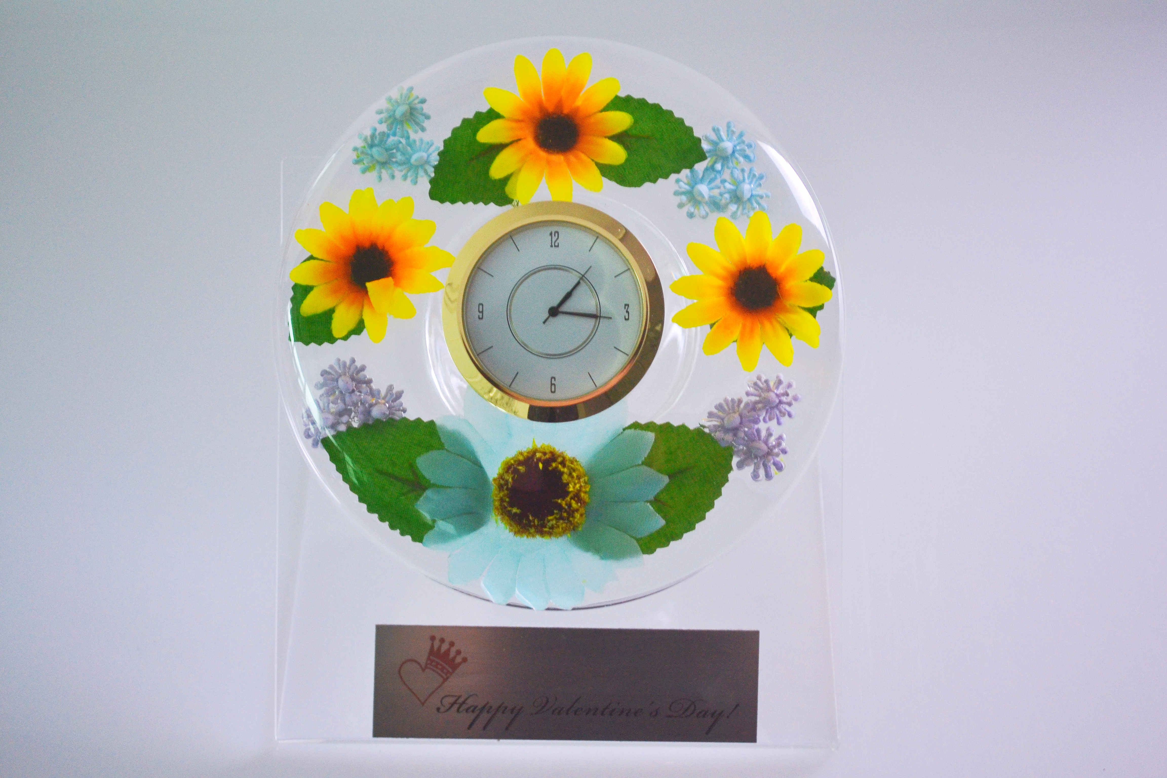 Immortal Sunflower Design Clear Glass Watch with Customized Metal Nameplate