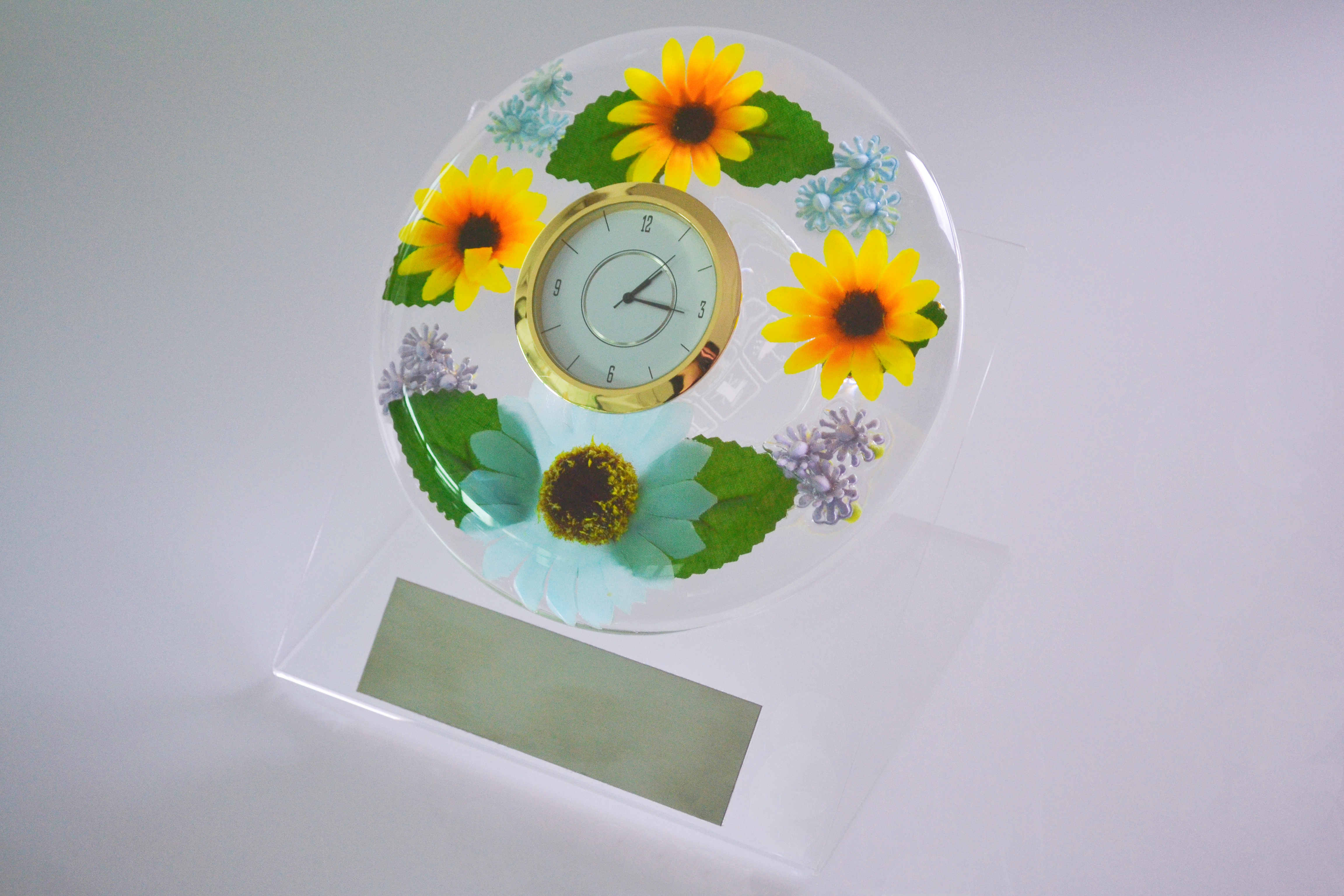 Immortal Sunflower Design Clear Glass Watch with Customized Metal Nameplate